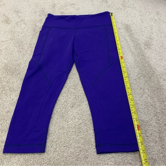 Lululemon deep rich purple Capri leggings Sz 4 - Picture 7 of 10